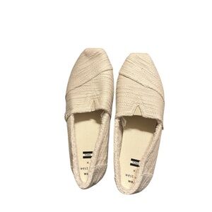 Toms x West Elm Women Cream Slip-On Shoes New 8.5 🌺